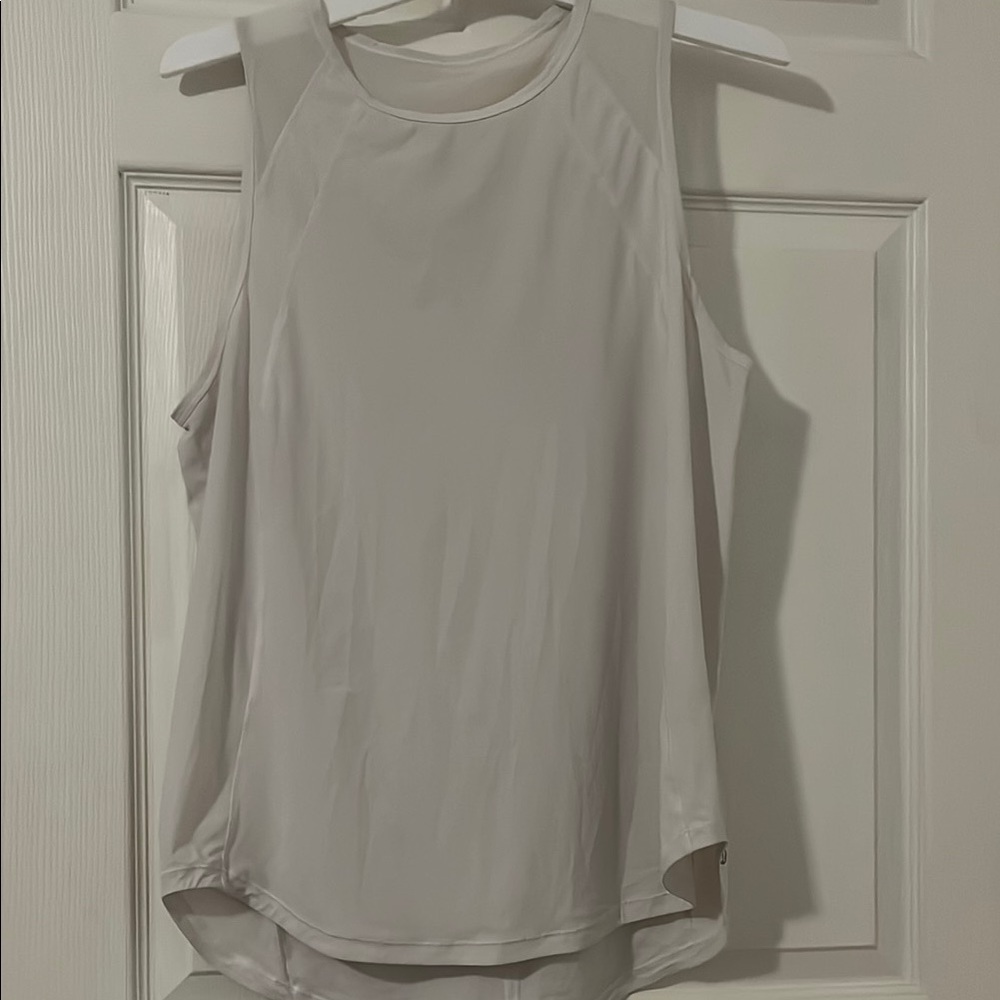 Lululemon Athletica Gray Sleeveless Tank Top